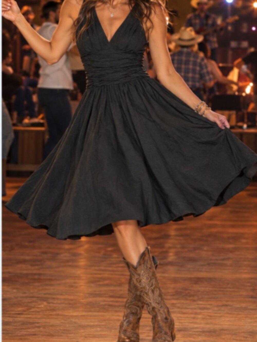 NWT: Max And Cleo I Black Swing, Salsa Fit and Flare Dress Size 4